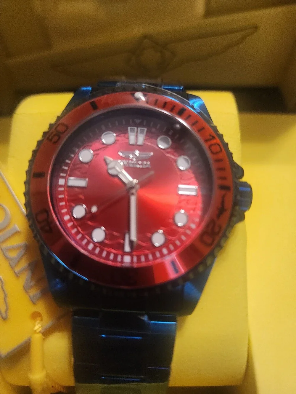 Invicta Pro Diver Spiderman Colors Quartz Diver Watch  Bracelet w/ Box 43mm